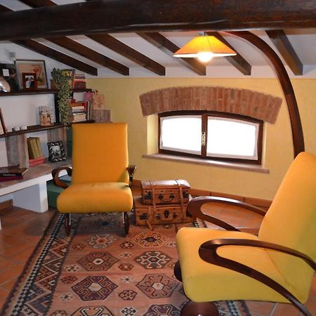 B&B Il Martin Pescatore Bagnolo San Vito Exterior photo