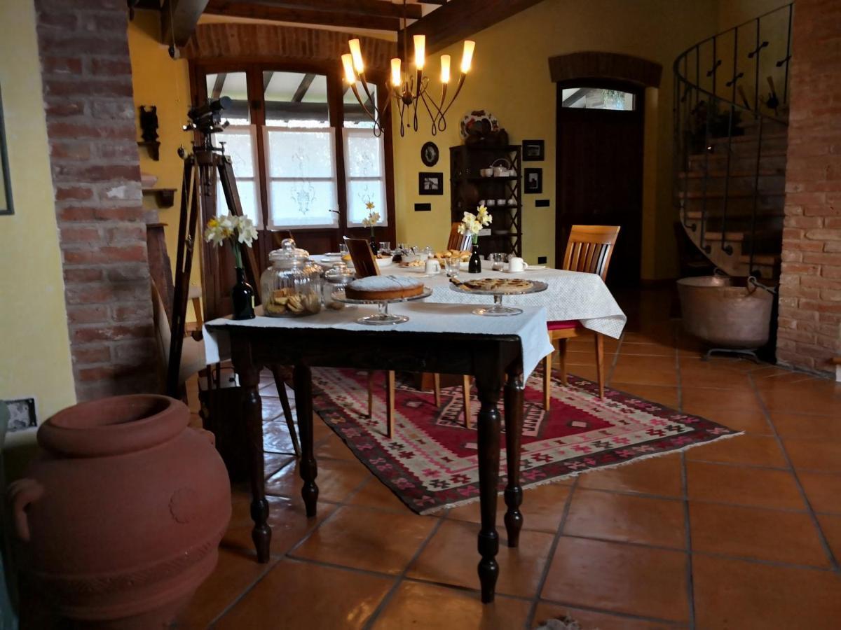 B&B Il Martin Pescatore Bagnolo San Vito Exterior photo
